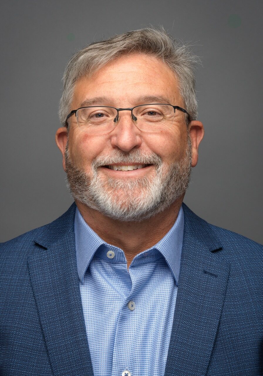 Chris Wright-LRBA-headshot-stuart twery-3 Large Professional headshot photographed for the Lynchburg Regional Business Alliance by Stuart Twery Photography.