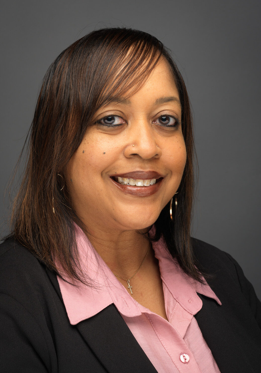 Stephanie Coleman-LRBA-headshot-stuart twery Professional headshot photographed for the Lynchburg Regional Business Alliance by Stuart Twery Photography.